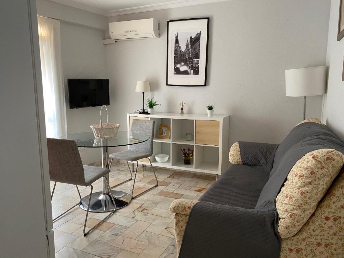 Acogedor Apartamento Placentines Sevilla Exteriör bild
